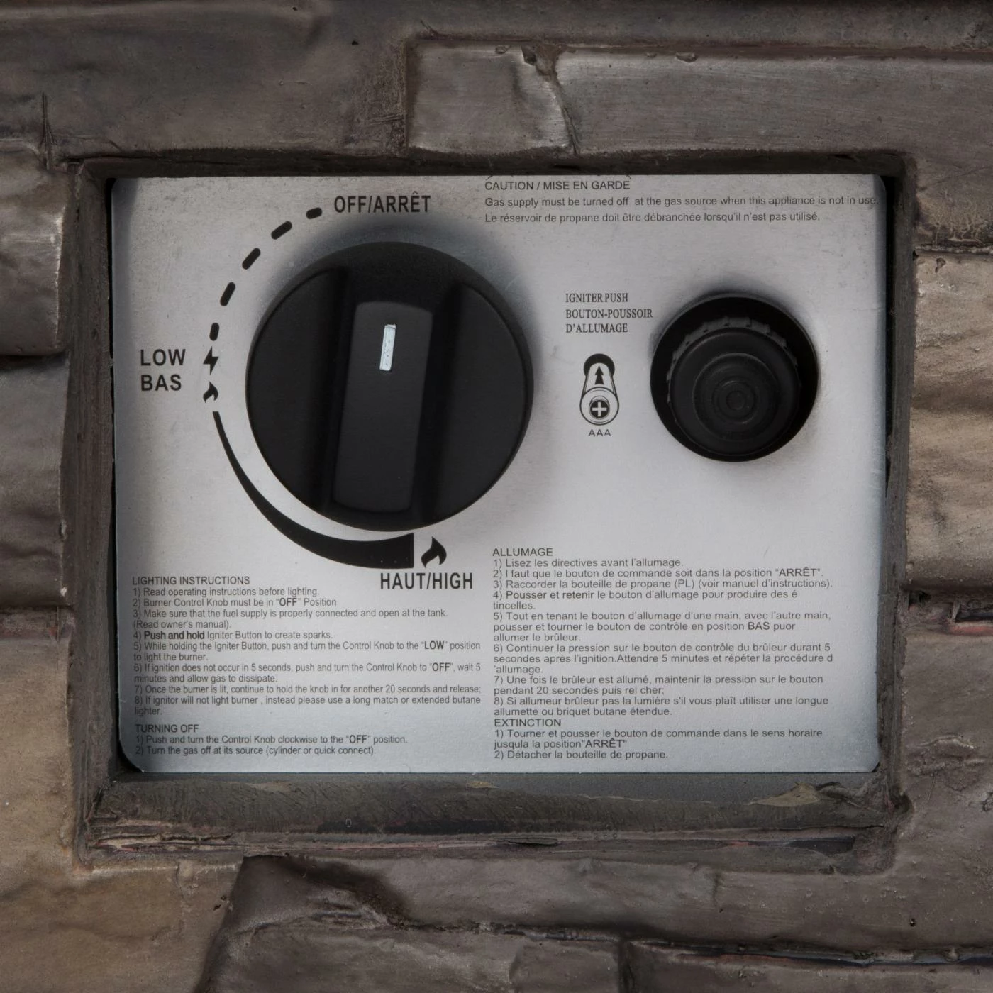 Best Pirce 😉 Shine Company Sevilla 34.5 In. Square Propane Gas Fire Pit Table With Free Cover 💯 4 Best Pirce 😉 Shine Company Sevilla 34.5 In. Square Propane Gas Fire Pit Table With Free Cover 💯 - Image 4