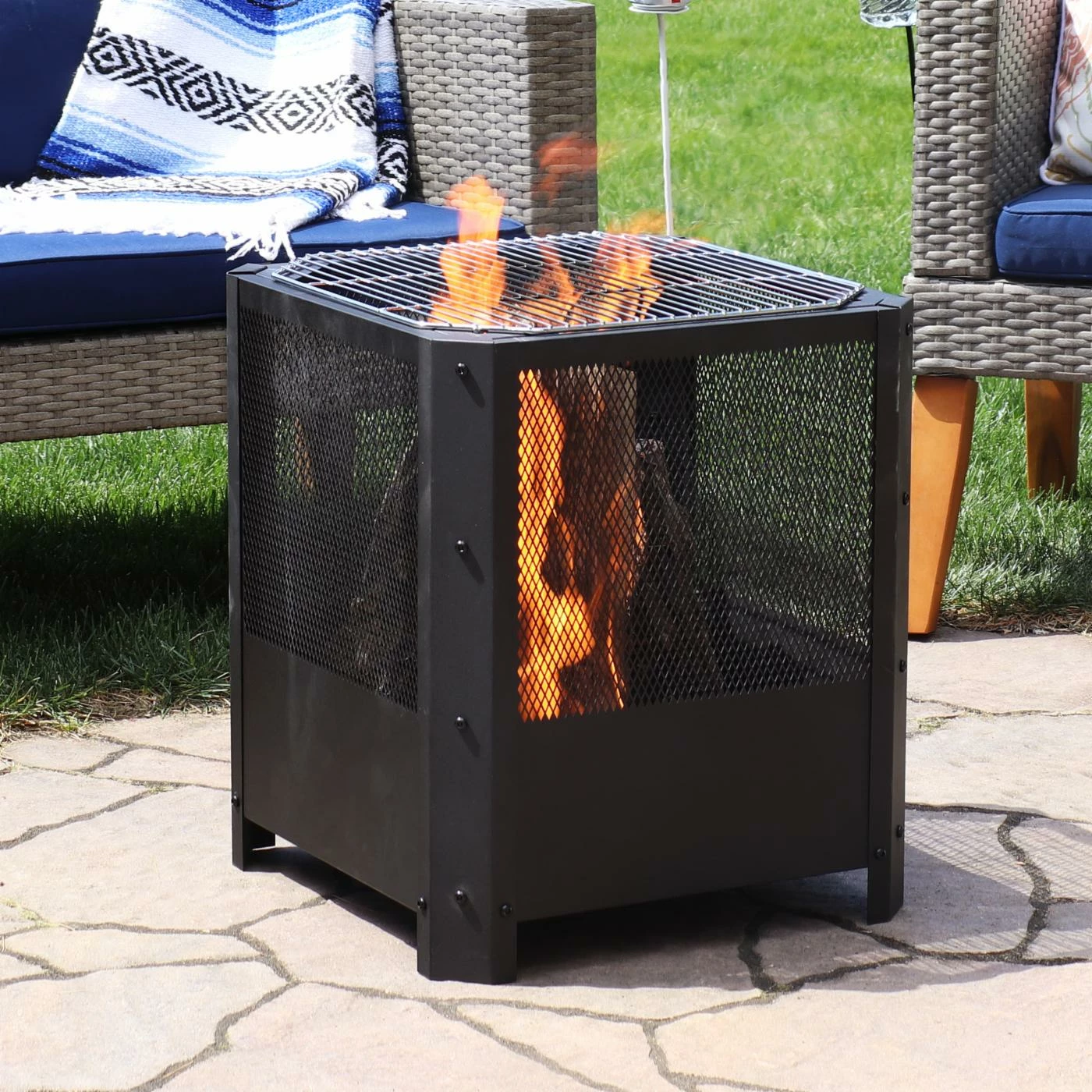 Best reviews of β Sunnydaze Decor Sunnydaze 16 In. Grelha Square Fire Pit With Grilling Grate π₯° 2 Best reviews of β Sunnydaze Decor Sunnydaze 16 In. Grelha Square Fire Pit With Grilling Grate π₯° - Image 2